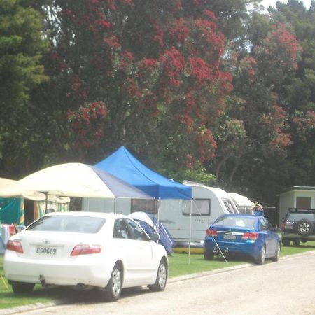 Karamea Holiday Park Екстер'єр фото