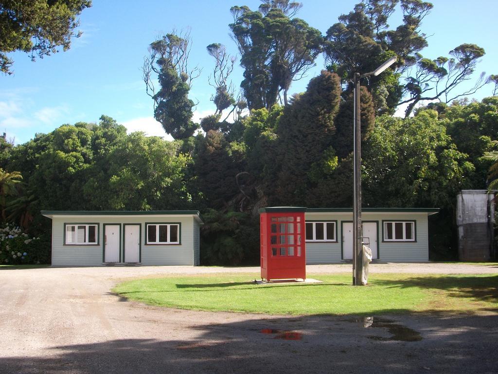 Karamea Holiday Park Екстер'єр фото