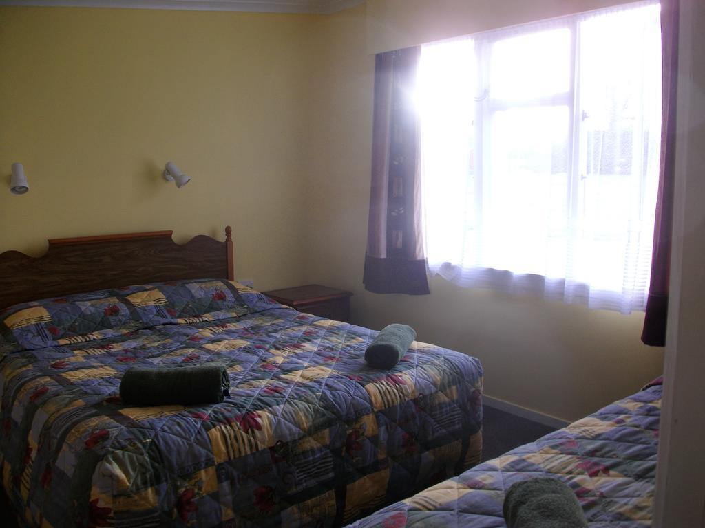 Karamea Holiday Park Екстер'єр фото